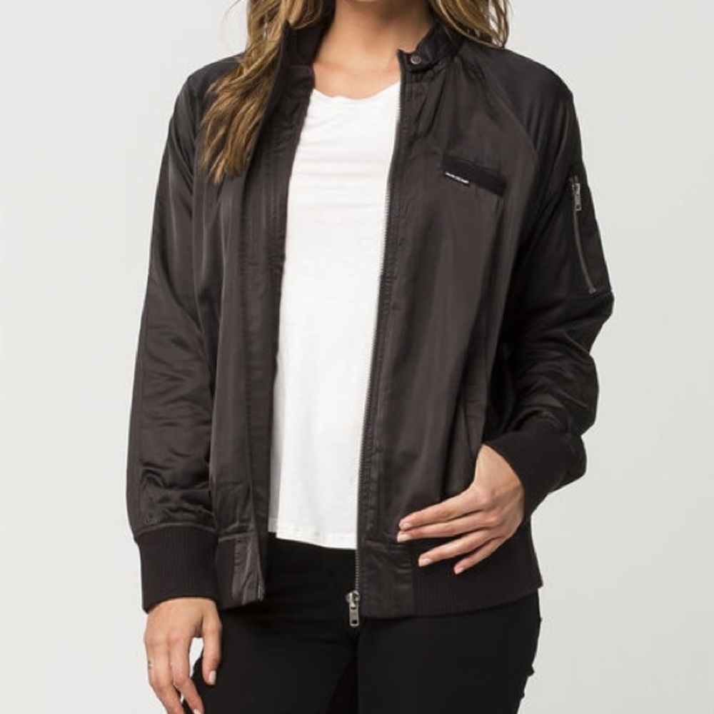 Members Only Satin Bomber Jacket HARD TO FIND ⚡️